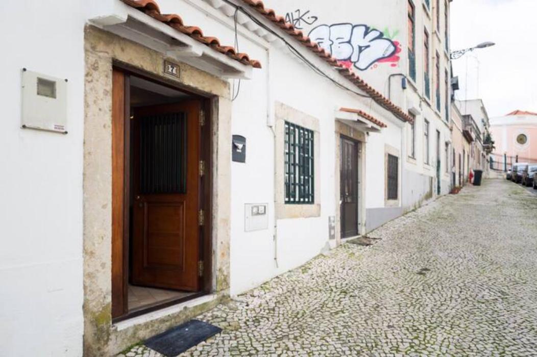Апартаменты Ola Lisbon - Alfama II Экстерьер фото